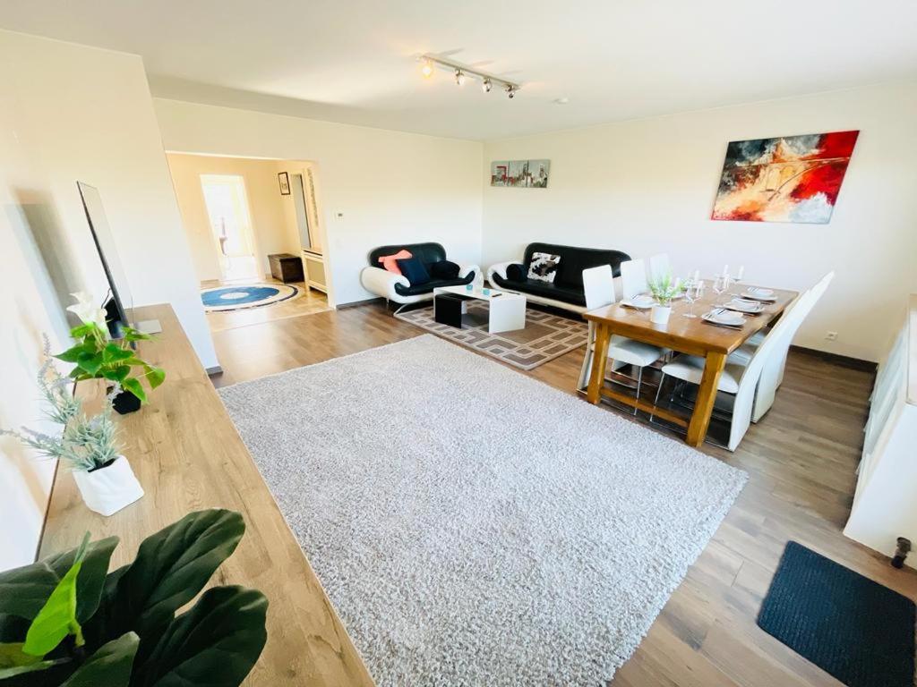 Big Penthouse 2 Bedrooms In Center With Parking And Largeterrace-41 卢森堡 外观 照片